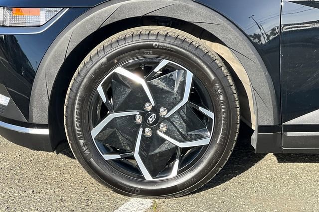 Certified 2024 Hyundai Ioniq 5 SEL image 35