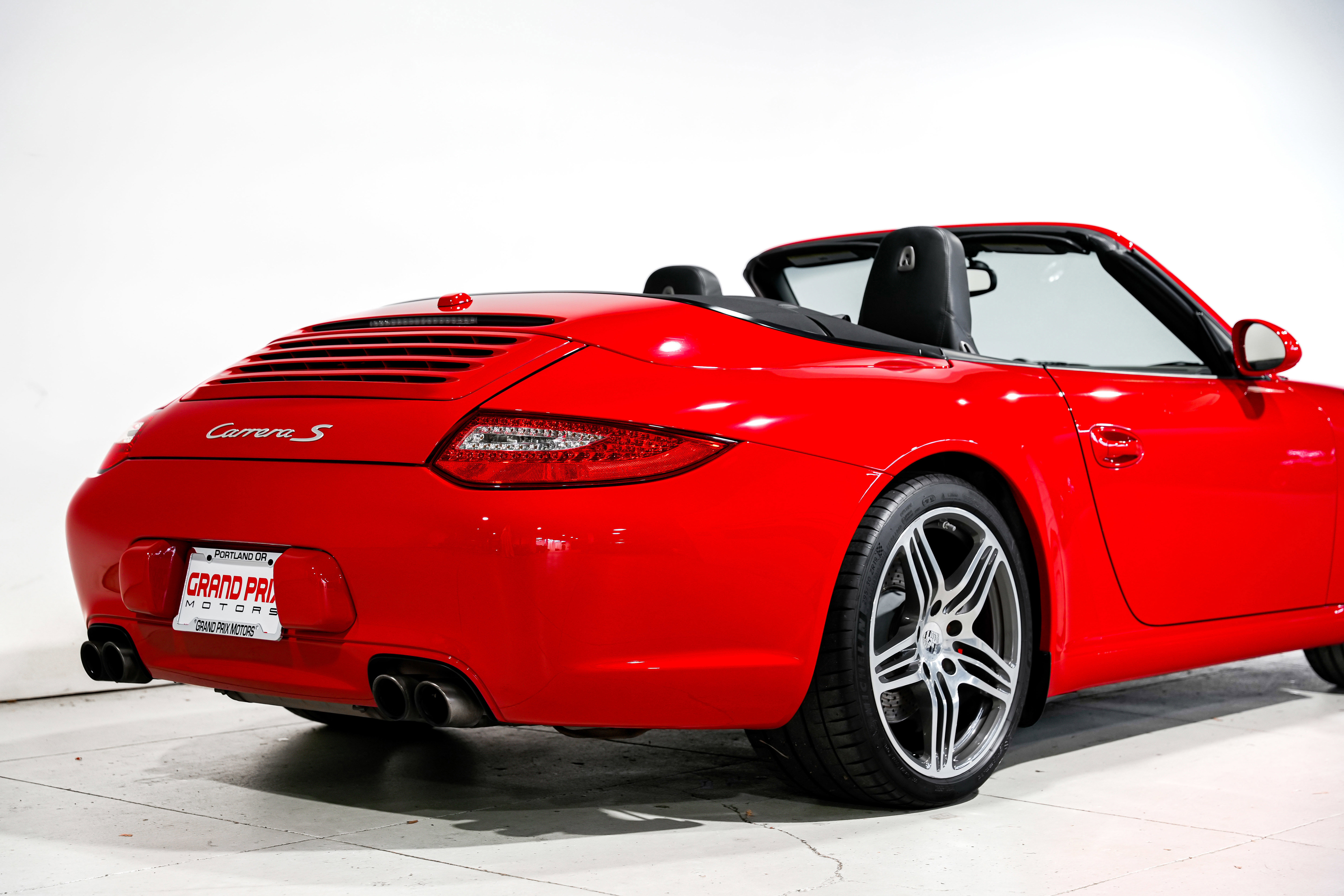 Used 2012 Porsche 911 Carrera S image 34