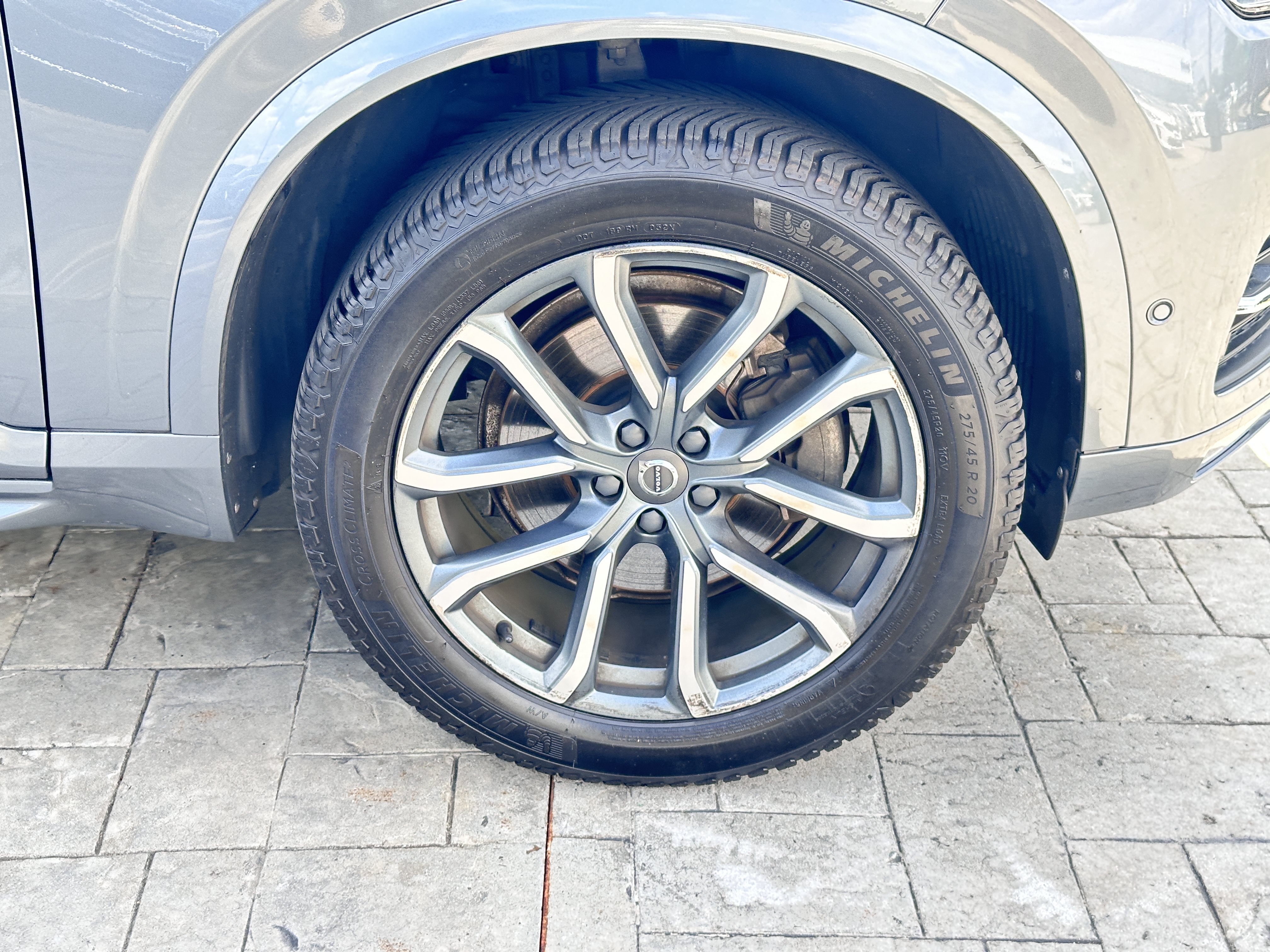 Used 2017 Volvo XC90 T6 Momentum w/ Vision Package AWD/4WD image 20