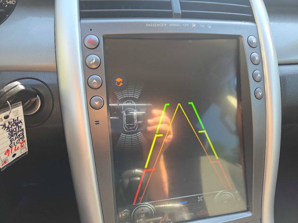 Used 2013 Ford Edge SEL FWD image 21