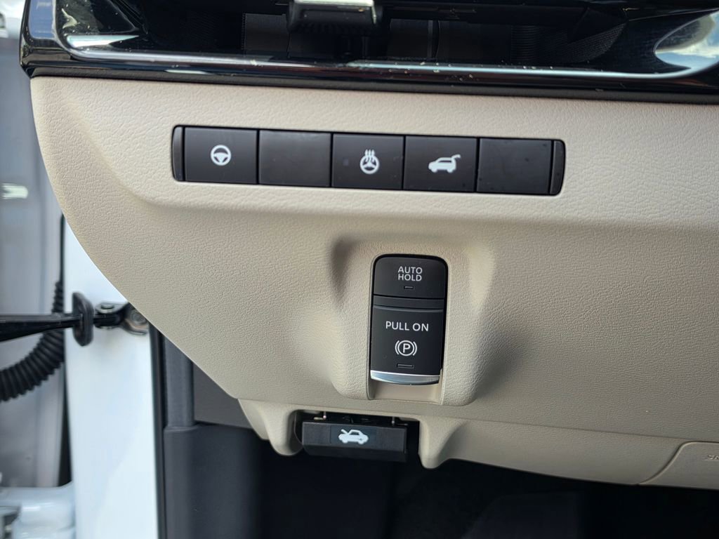 Used 2025 Nissan Murano SL w/ Cargo Package AWD/4WD image 14