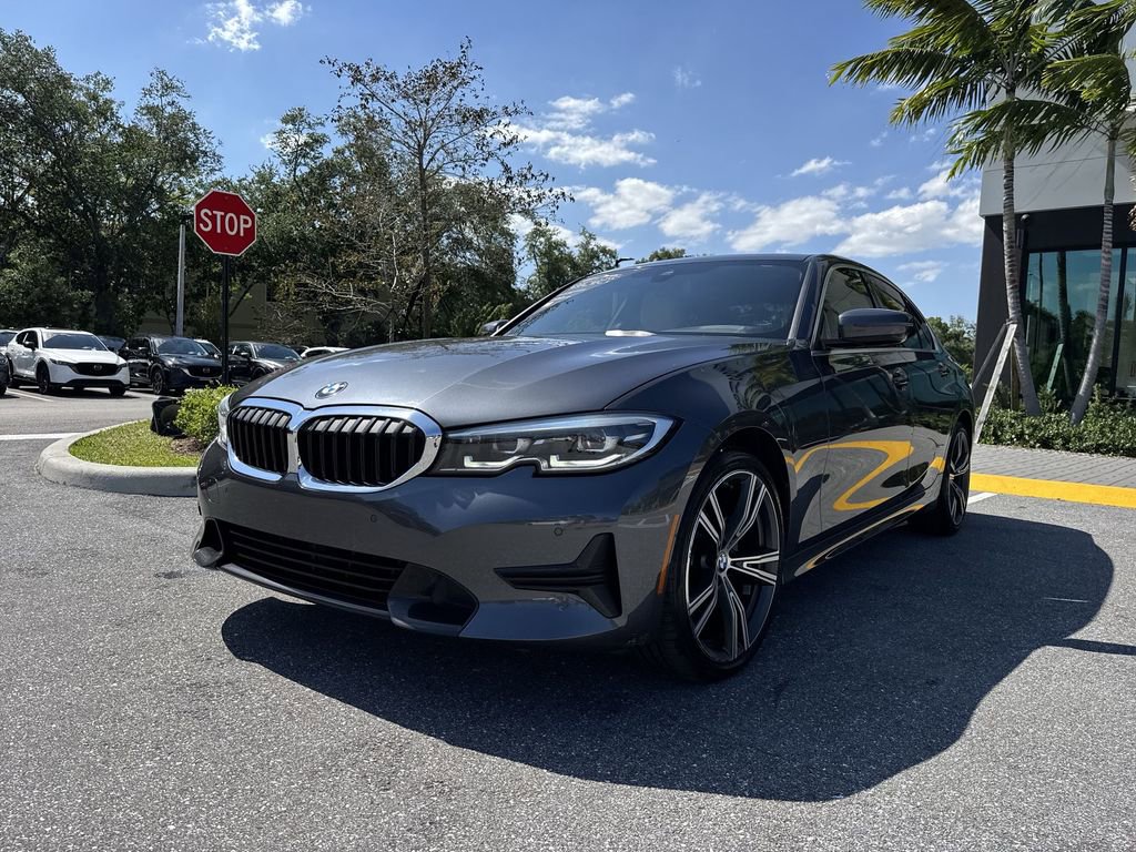 Used 2022 BMW 330i Sedan w/ Driving Assistance Package RWD image 31