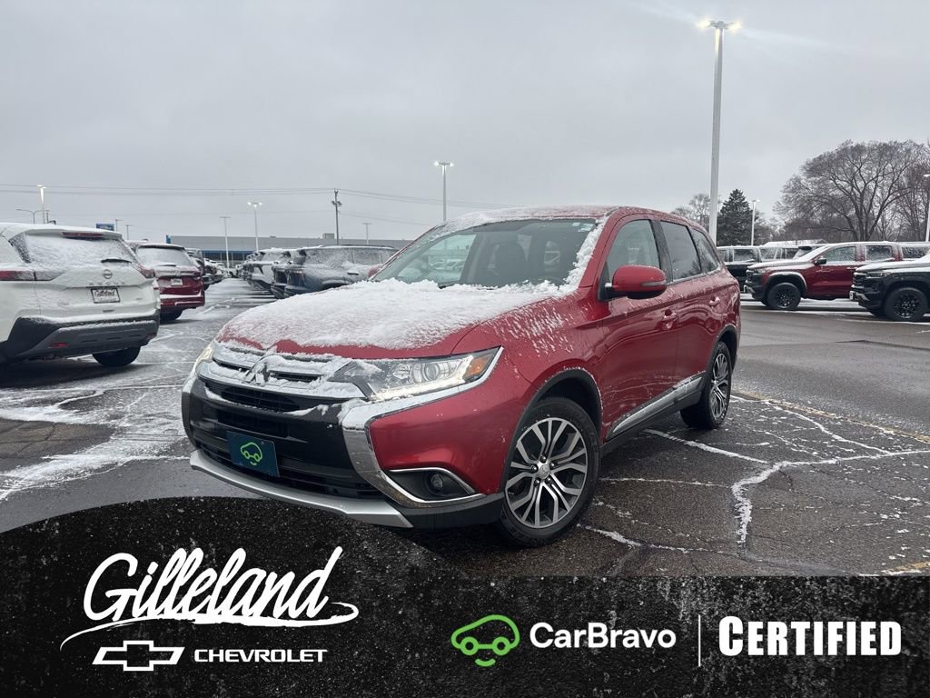 Used 2017 Mitsubishi Outlander SE