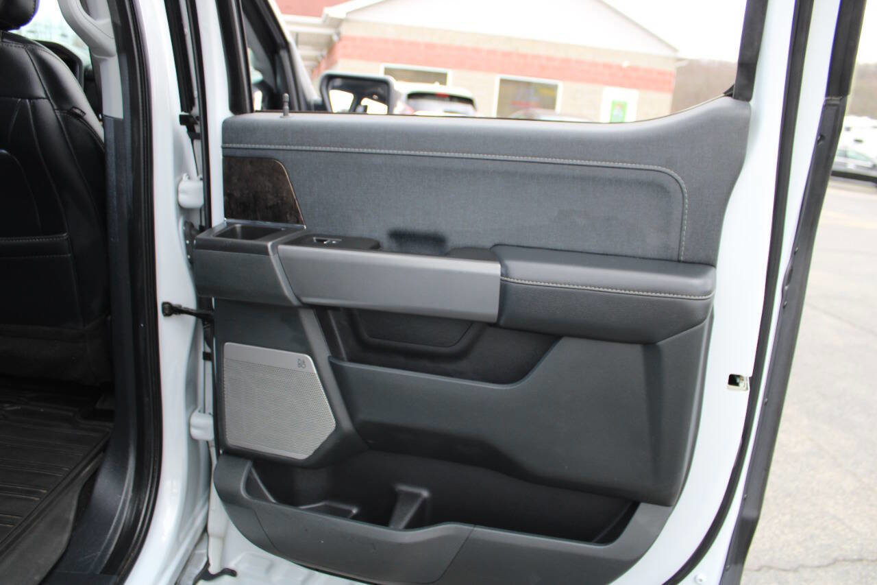 Used 2021 Ford F150 Lariat image 45