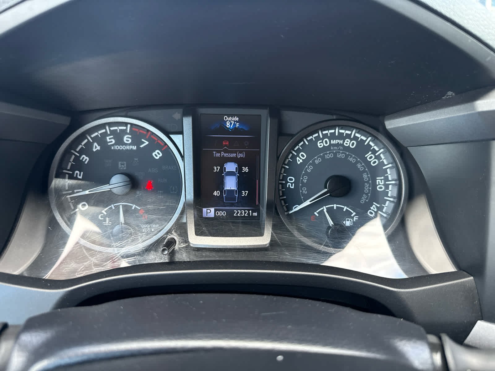Used 2022 Toyota Tacoma TRD Sport AWD/4WD image 16