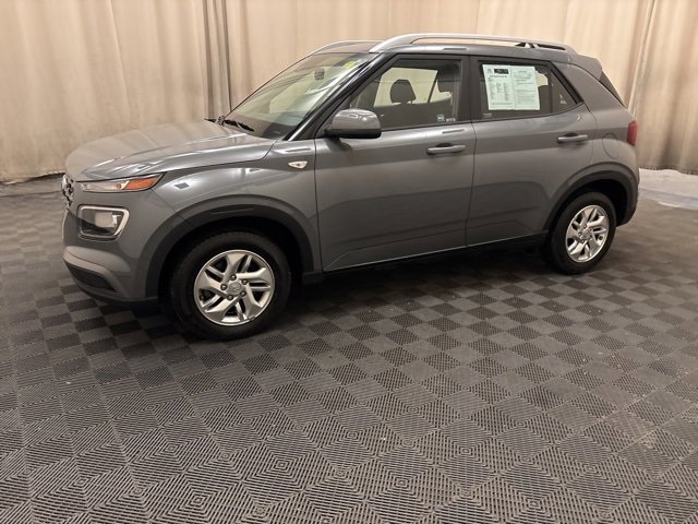 Used 2020 Hyundai Venue SEL image 8