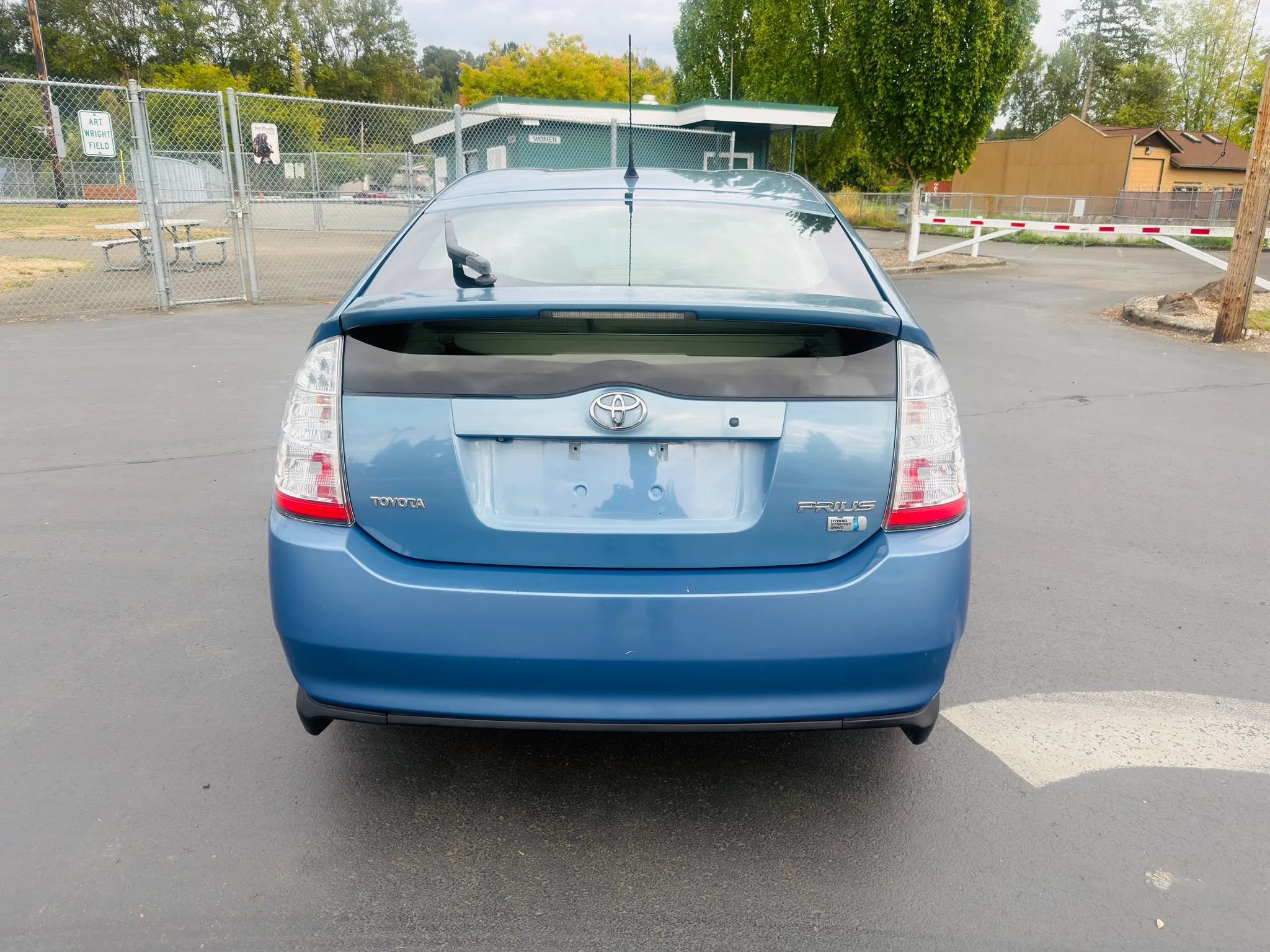 Used 2007 Toyota Prius Touring FWD image 4