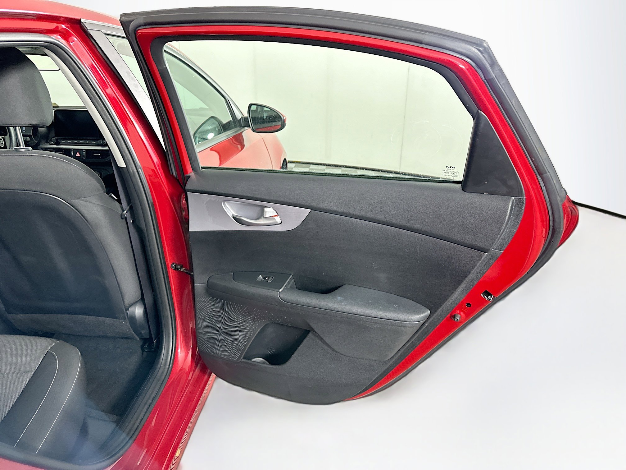 Used 2024 Kia Forte LXS image 27