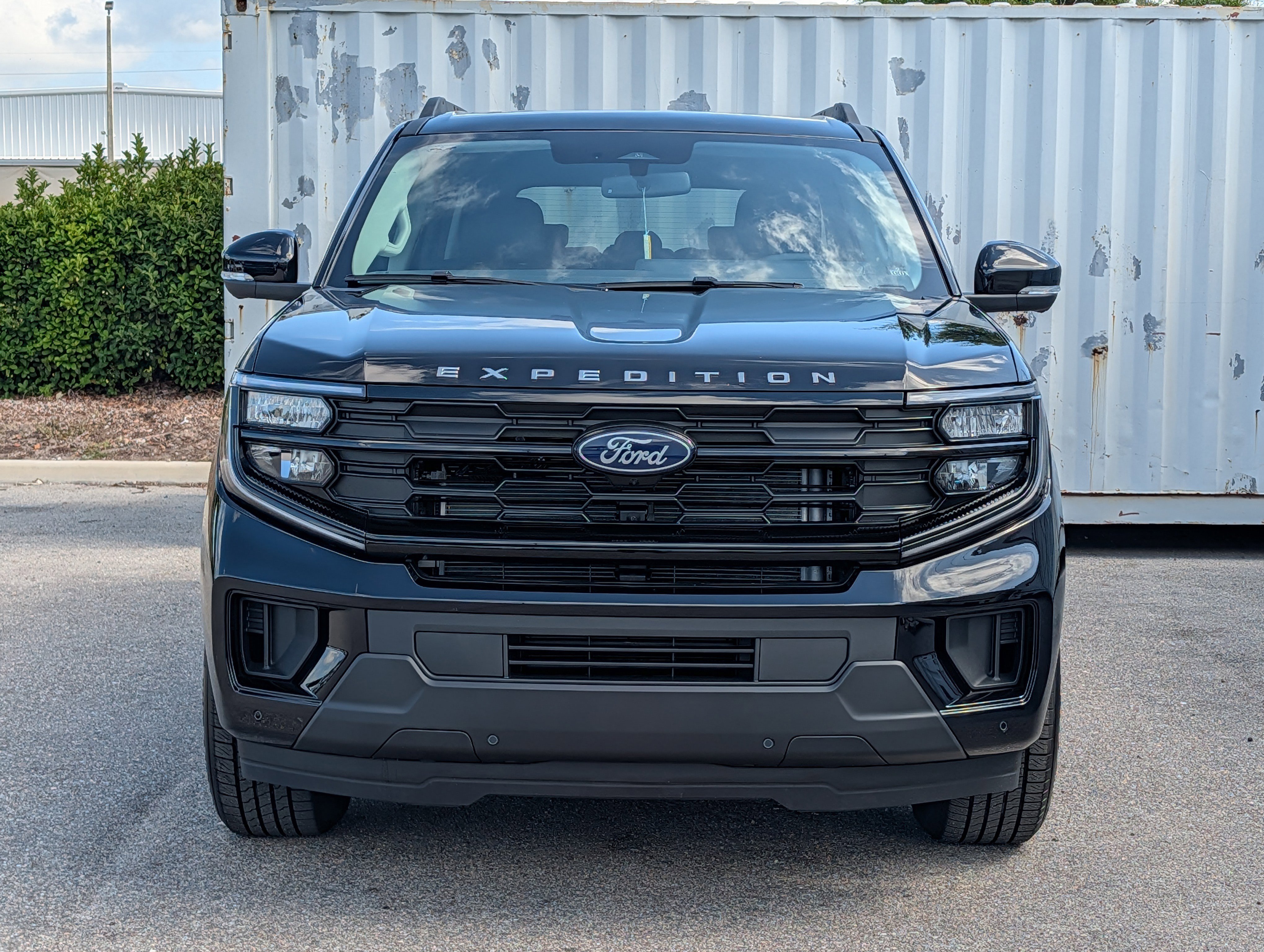New 2026 Ford Expedition Max Active RWD image 9