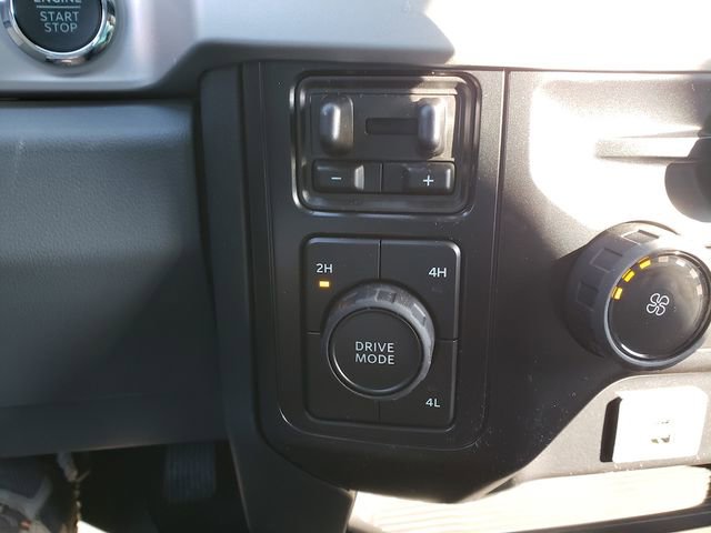 New 2026 Ford F450 XLT w/ XLT Premium Package image 25