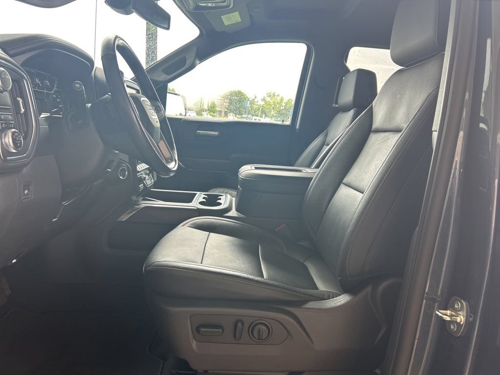 Used 2020 GMC Sierra 1500 SLT RWD image 8