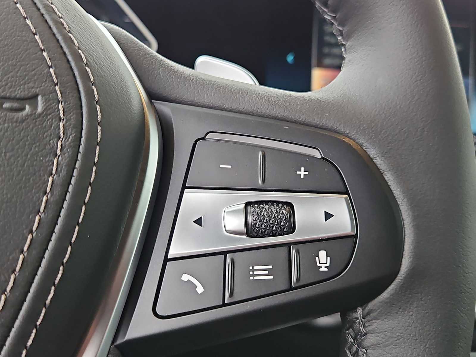 New 2026 BMW X5 xDrive40i w/ Executive Package image 22