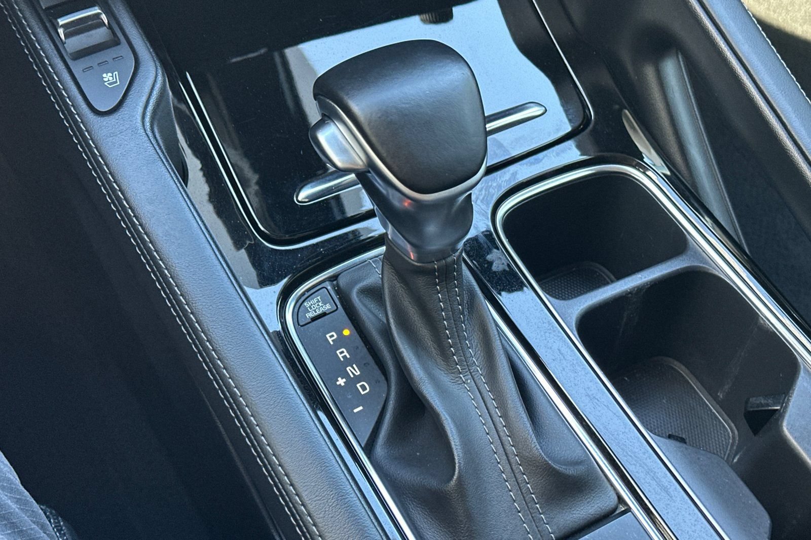 Certified 2022 Kia Telluride SX FWD image 24