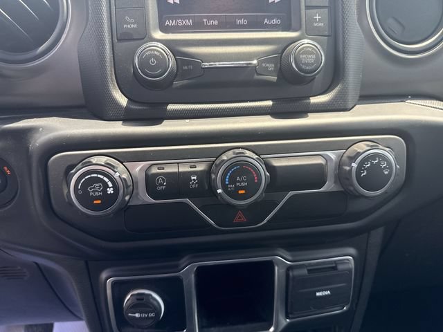 Used 2021 Jeep Gladiator Sport AWD/4WD image 16