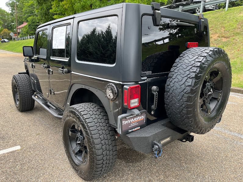 Used 2018 Jeep Wrangler Unlimited Sport S AWD/4WD image 29