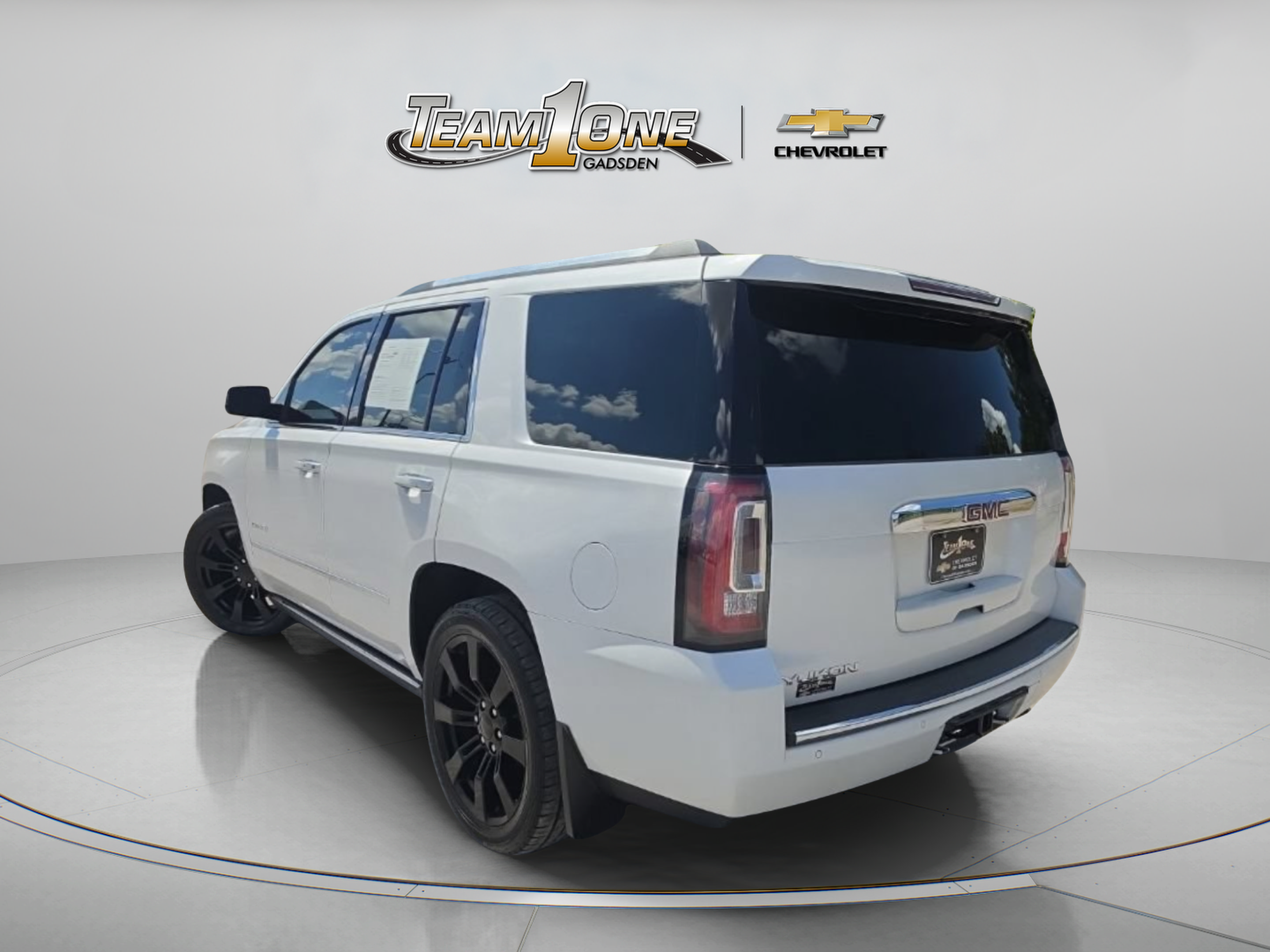 Used 2016 GMC Yukon Denali w/ Open Road Package RWD image 6
