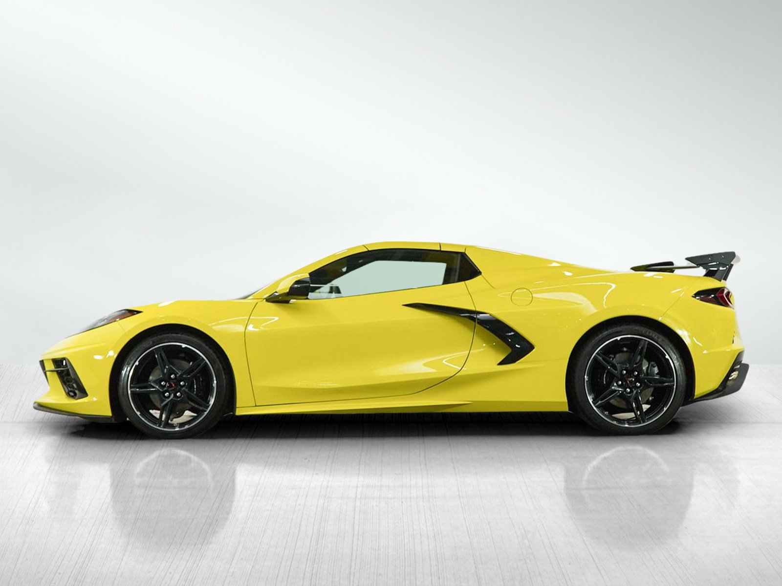 Used 2024 Chevrolet Corvette Stingray Premium Conv w/ Stealth Interior Trim Package RWD image 2