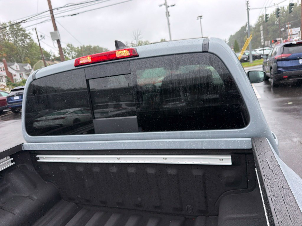 New 2027 Nissan Frontier SV w/ SV Convenience Package AWD/4WD image 25