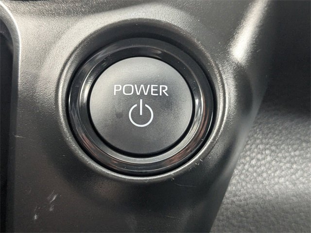 Used 2025 Toyota Sienna Platinum image 30