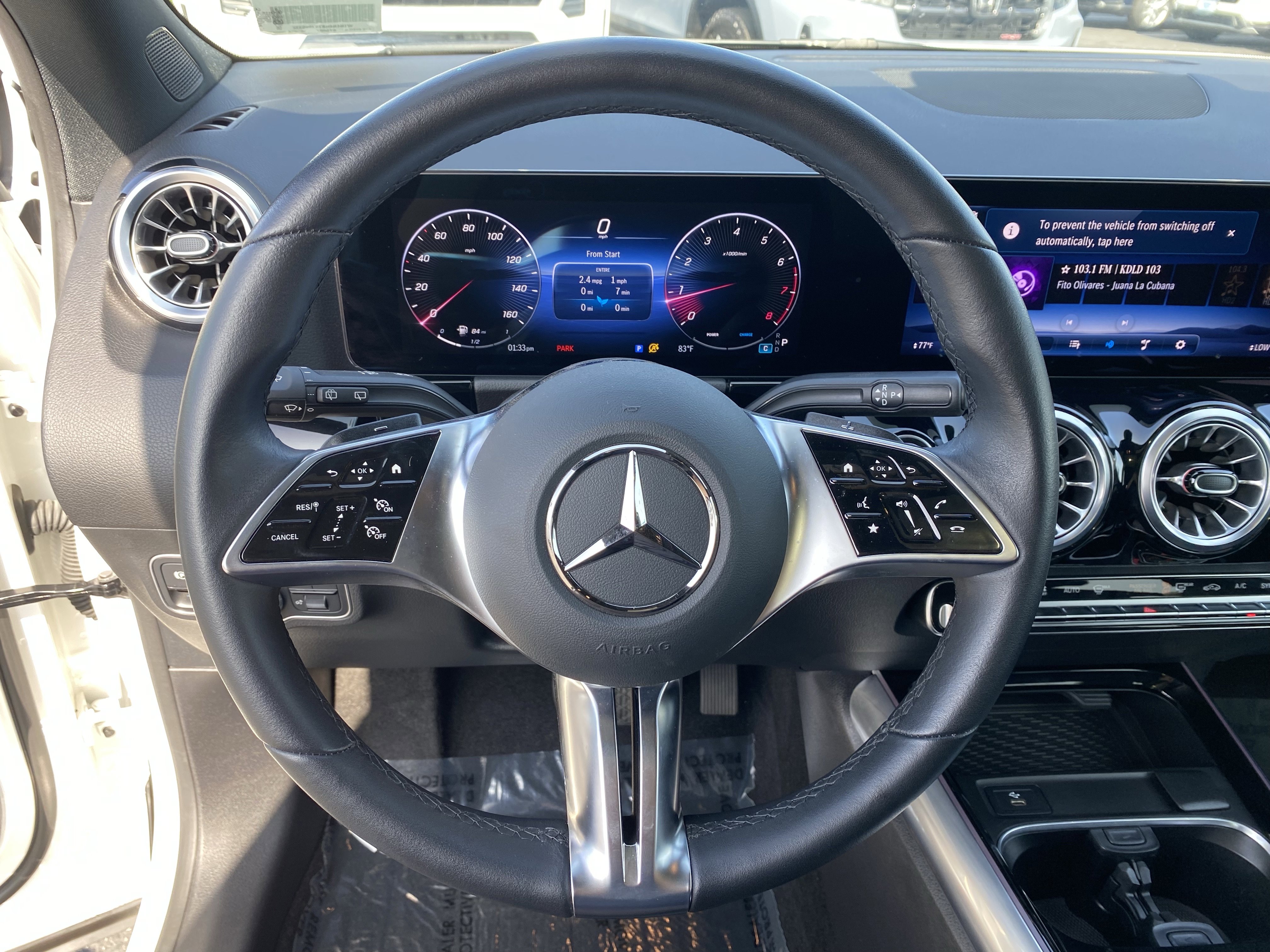 Used 2025 Mercedes-Benz GLA 250 4MATIC image 25