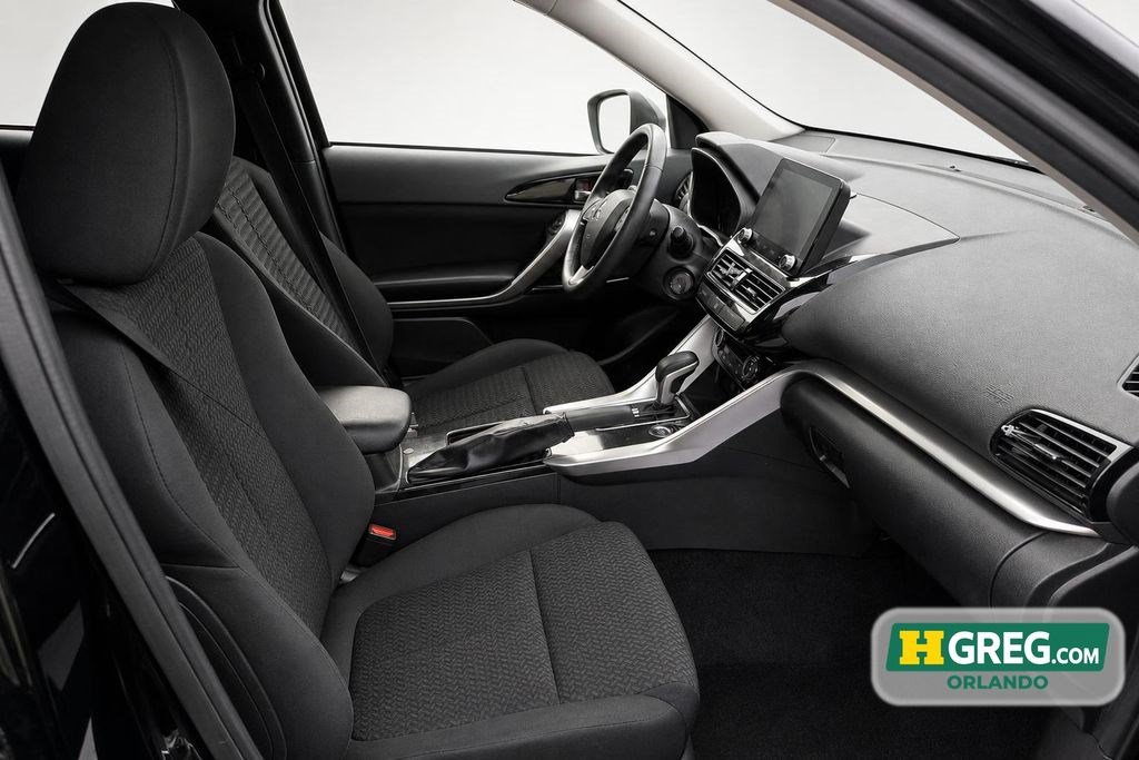 Used 2023 Mitsubishi Eclipse Cross LE AWD/4WD image 11