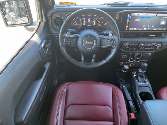 Used 2024 Jeep Wrangler Unlimited Rubicon 392 image 18