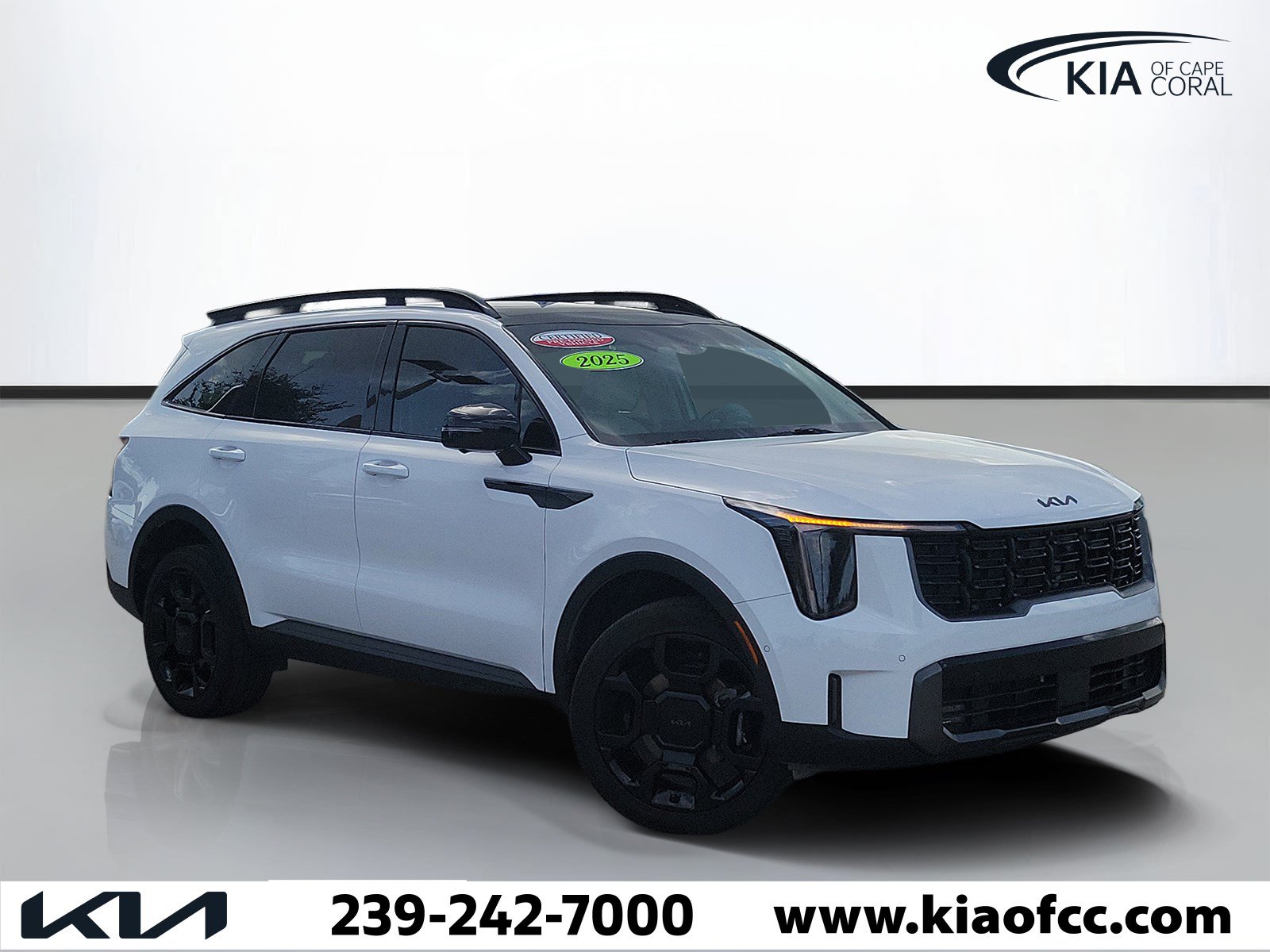 Certified 2025 Kia Sorento SX AWD/4WD image 1