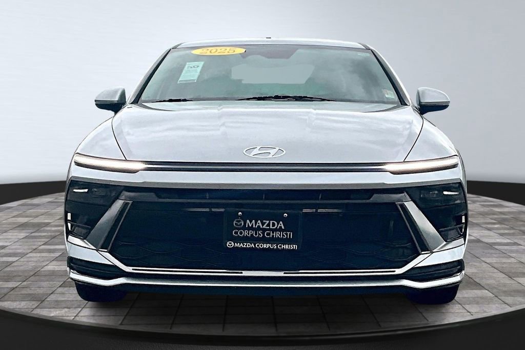 Used 2025 Hyundai Sonata SEL image 3