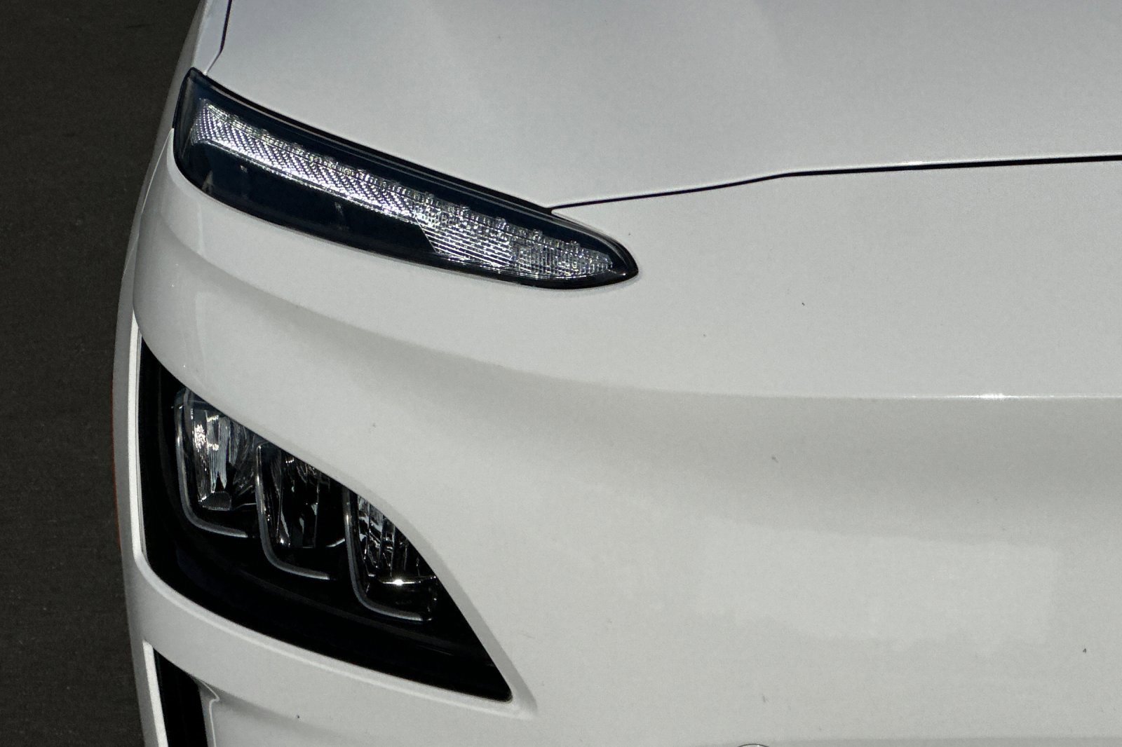 Used 2023 Hyundai Kona Limited w/ Cargo Package image 41