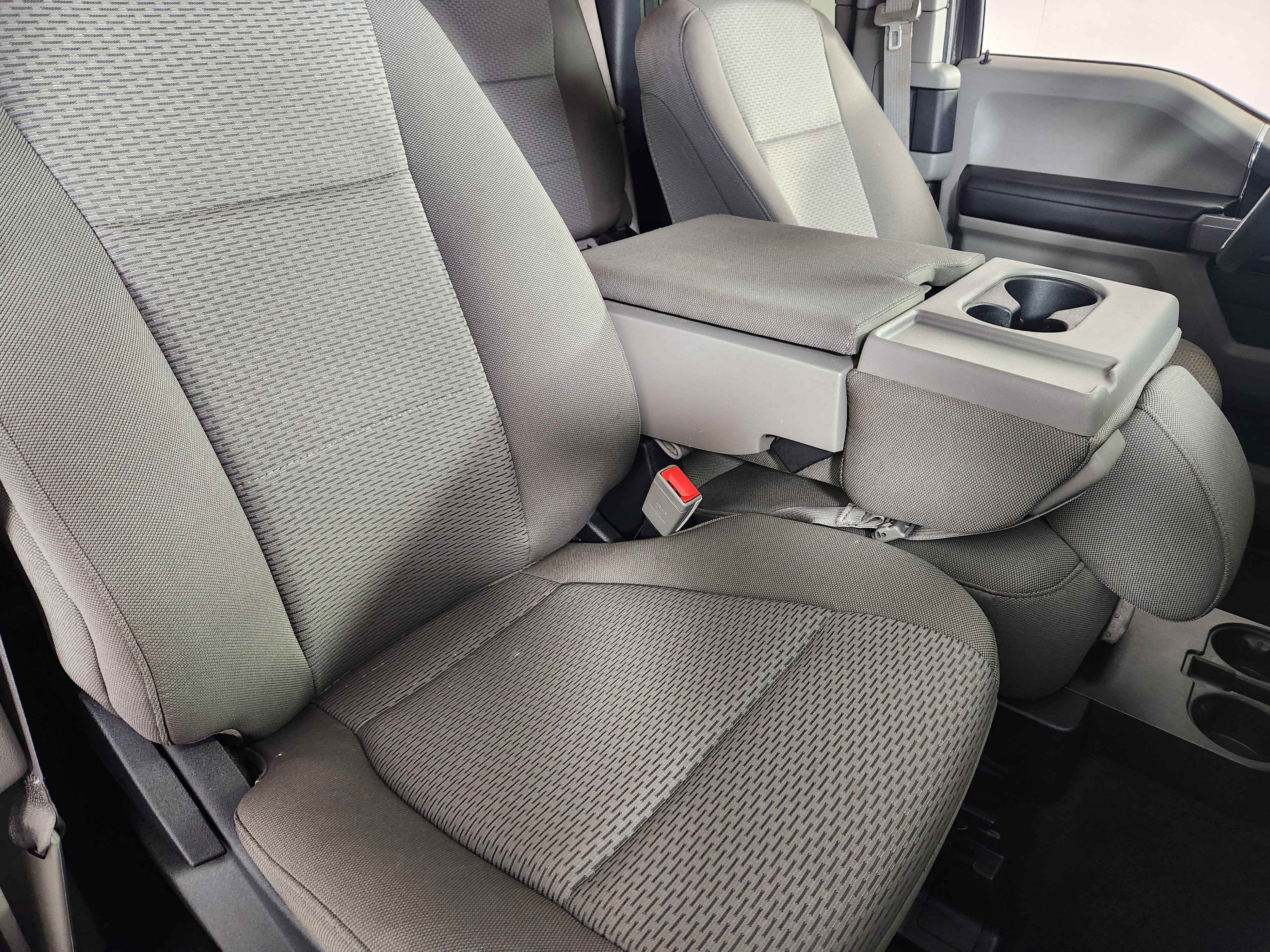 Certified 2018 Ford F150 XLT w/ Equipment Group 301A Mid image 10