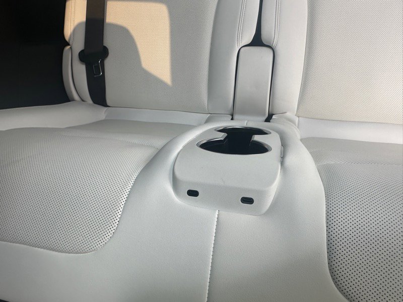 Used 2022 Tesla Model X image 62