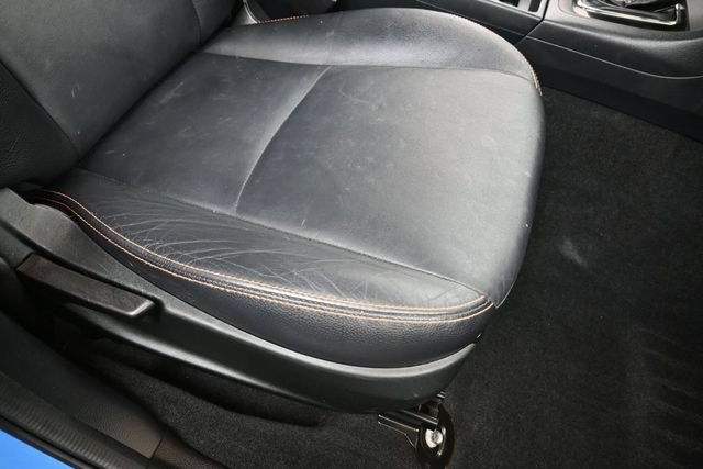 Used 2016 Subaru Crosstrek 2.0i Limited AWD/4WD image 12