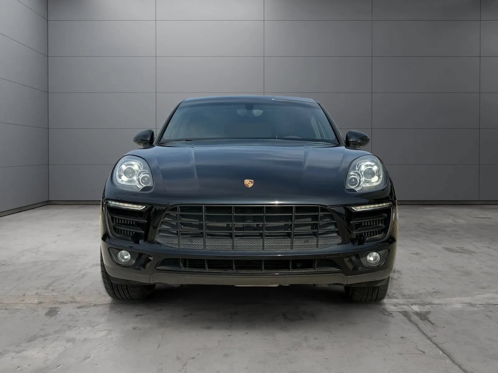 Used 2016 Porsche Macan S AWD/4WD image 2