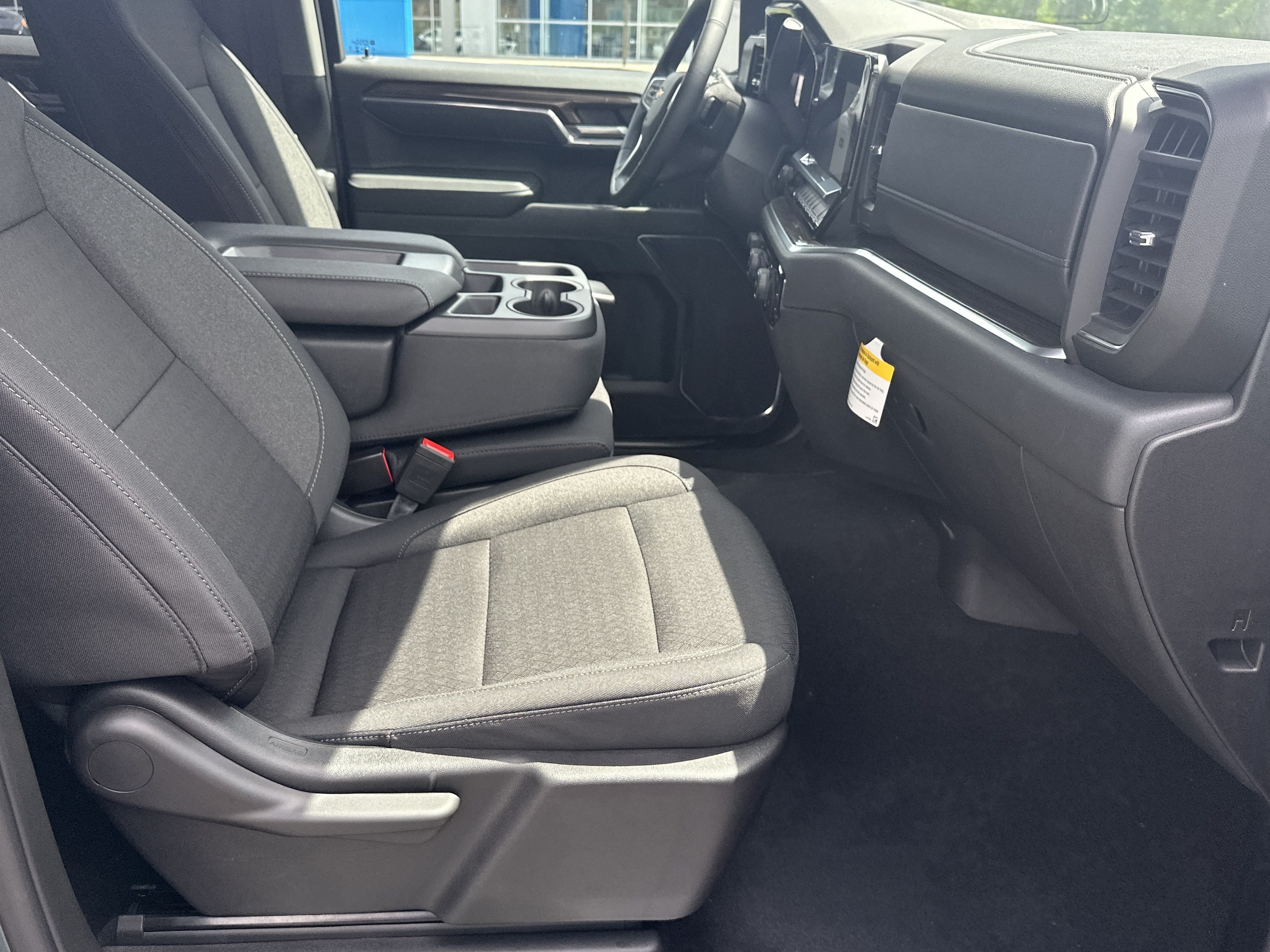 Certified 2026 Chevrolet Silverado 1500 LT RWD image 13