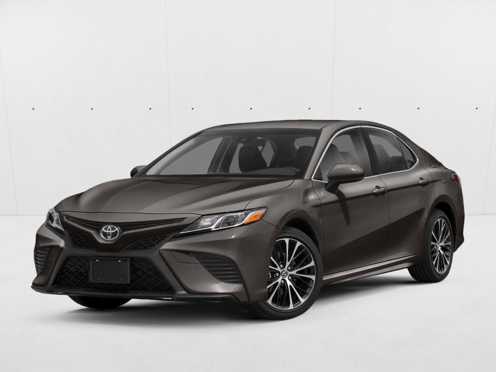 Used 2020 Toyota Camry SE FWD image 1