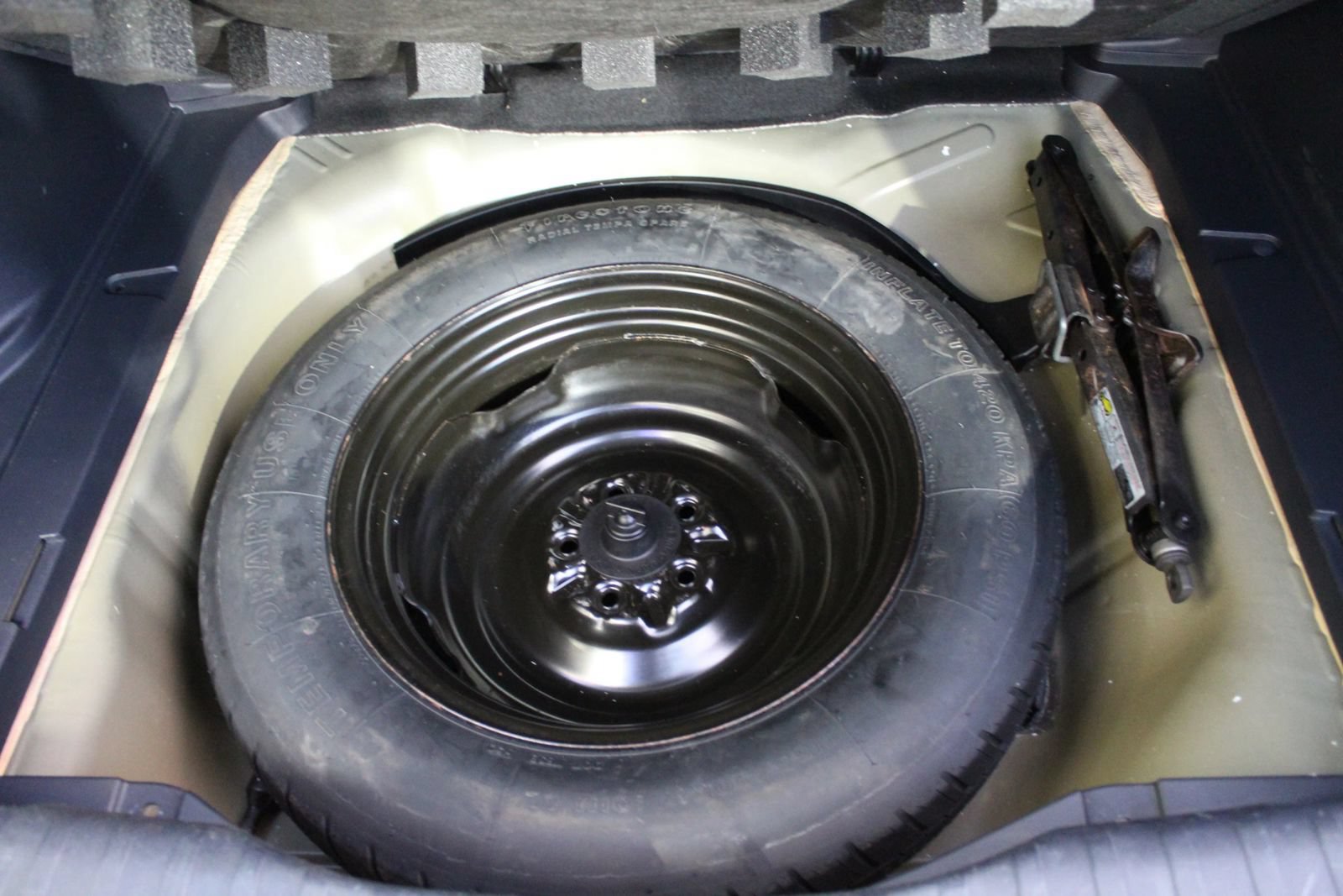 Used 2011 Honda CR-V SE image 25