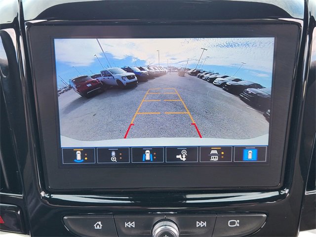 Used 2023 Chevrolet Traverse Premier image 19