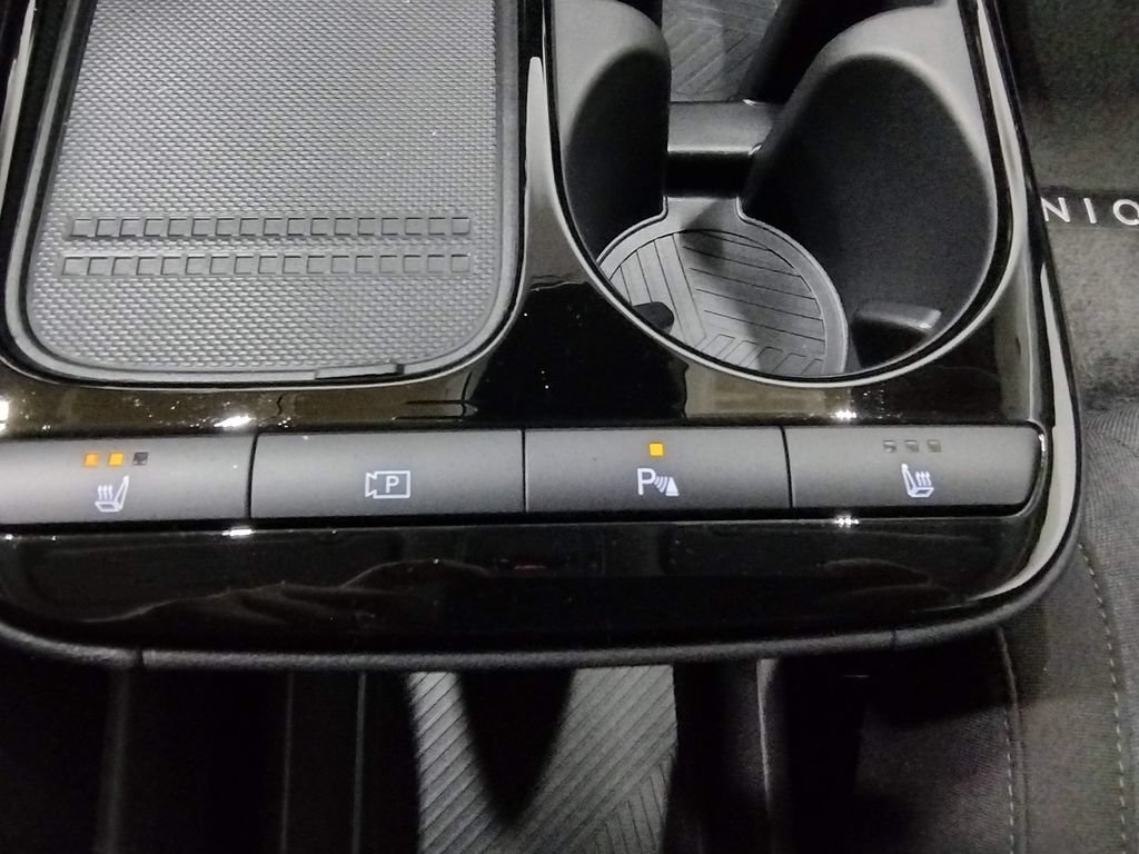 Certified 2026 Hyundai Ioniq 5 SE AWD/4WD image 30