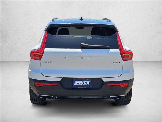 Used 2019 Volvo XC40 T5 R-Design AWD/4WD image 7