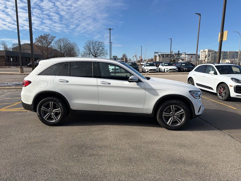 Used 2021 Mercedes-Benz GLC 300 4MATIC image 5