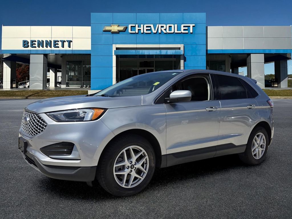 Used 2024 Ford Edge SEL AWD/4WD image 2