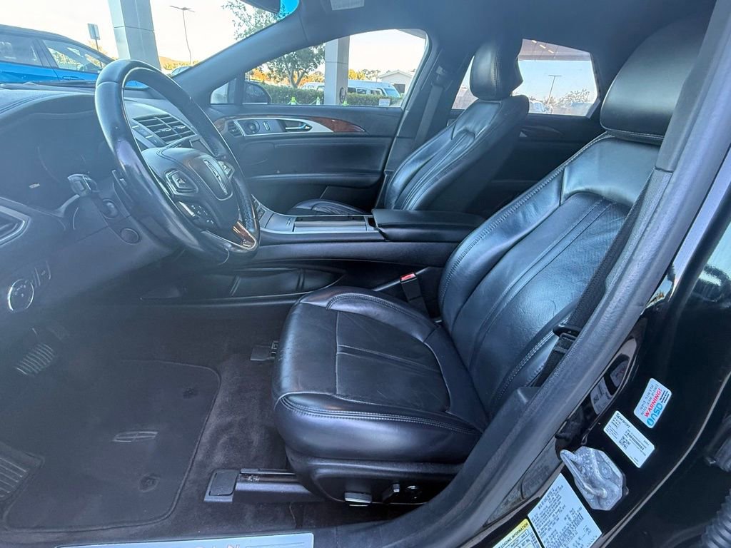 Used 2018 Lincoln MKZ Reserve w/ Technology Package image 9