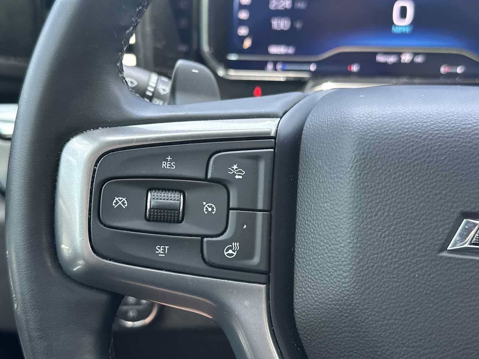 Certified 2025 Chevrolet Silverado 1500 RST AWD/4WD image 26