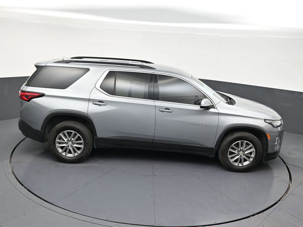 Used 2023 Chevrolet Traverse LT FWD image 18