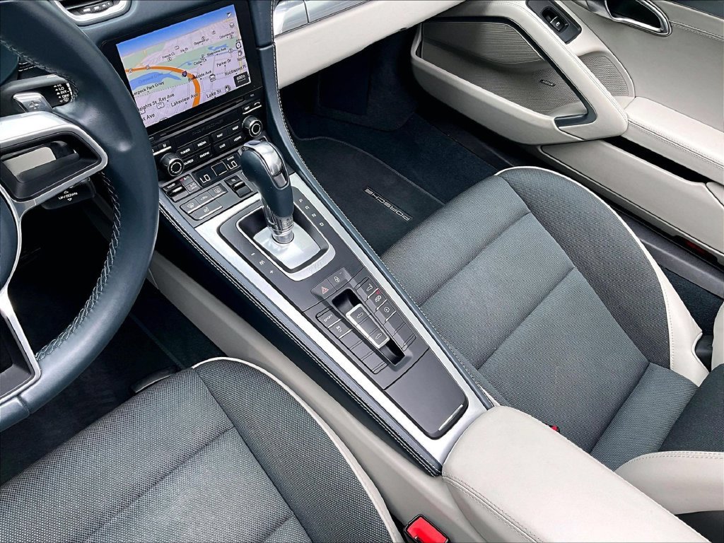 Used 2019 Porsche 718 Boxster RWD image 20