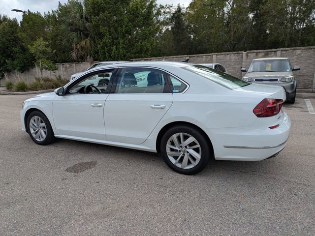 Used 2018 Volkswagen Passat 2.0T SE w/ SE Lighting Package image 6