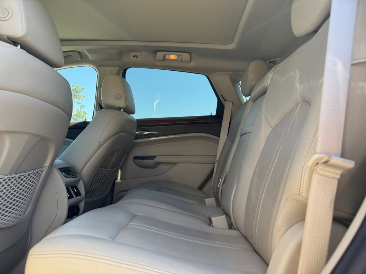 Used 2013 Cadillac SRX Premium w/ LPO, U-Rail D-Rings Package FWD image 18