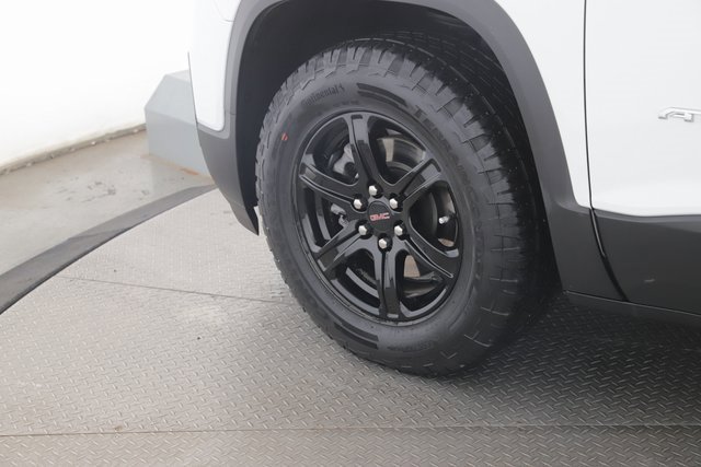 Used 2023 GMC Acadia AT4 image 13