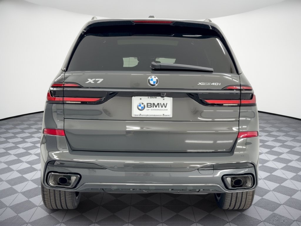 New 2027 BMW X7 xDrive40i w/ M Sport Package AWD/4WD image 11