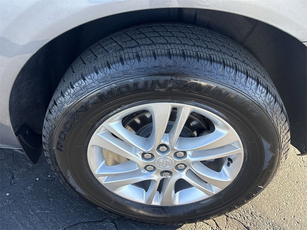 Certified 2020 Buick Enclave Preferred w/ LPO, Floor Liner Package image 18